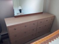 Dresser (six drawers) with mirror