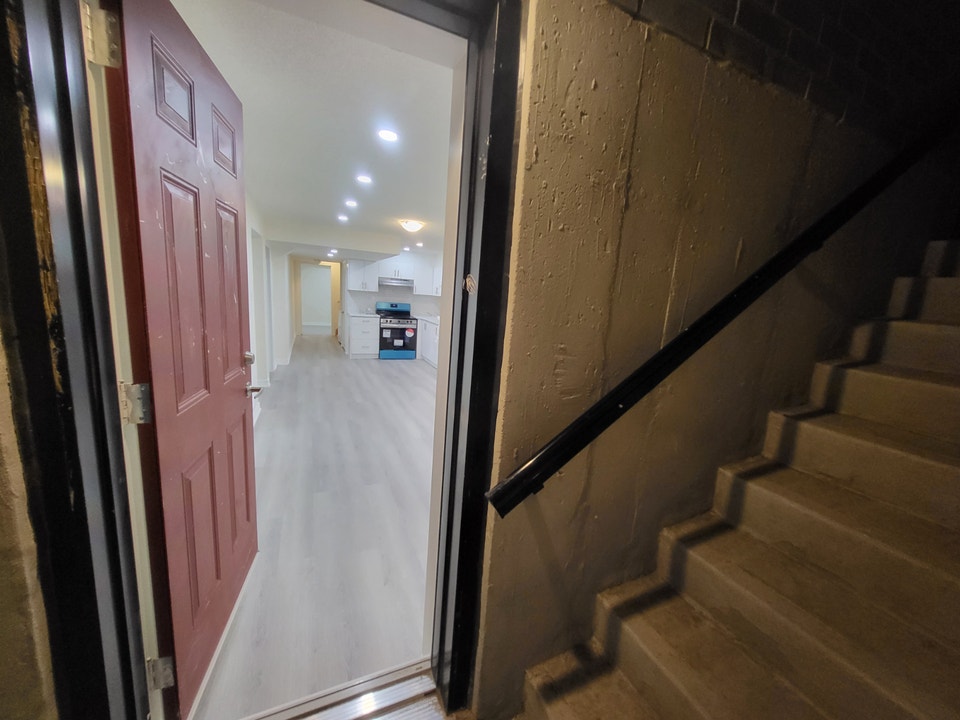 2 BR Basement Apartment - For Rent - Oshawa North 3