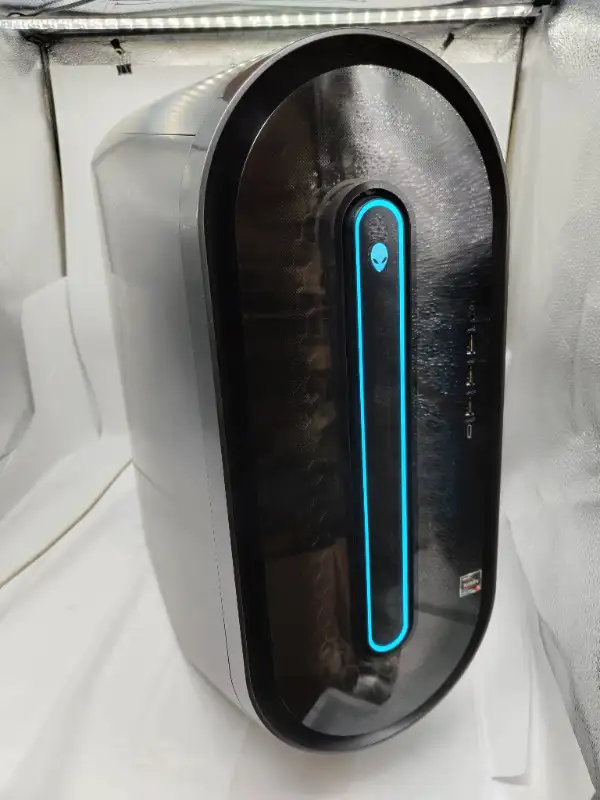 Alienware Aurora R14 Desktop Ryzen 5 5600X 16GB 1TB NVMe - NOGPU in Desktop Computers in City of Toronto - Image 2