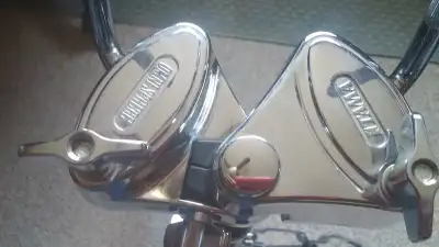 TAMA ROADPRO DOUBLE TOM STAND OMNISPHERE NEAR MINT, View more