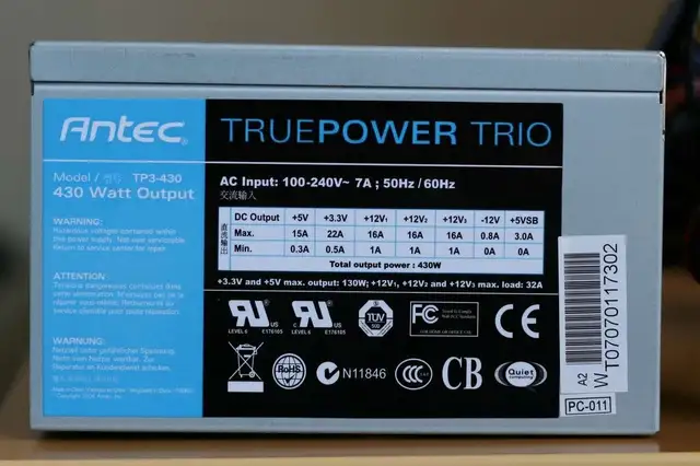 Antec TP3-430 Power Supply - 430 watts in System Components in City of Montréal - Image 2