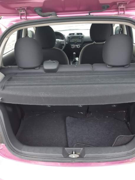 2015 Car for sale super low mileage. in Cars & Trucks in Gatineau - Image 4