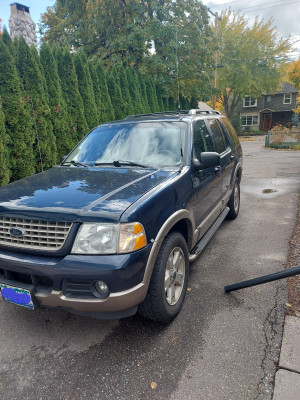 2003 Ford Explorer Eddie Bauer