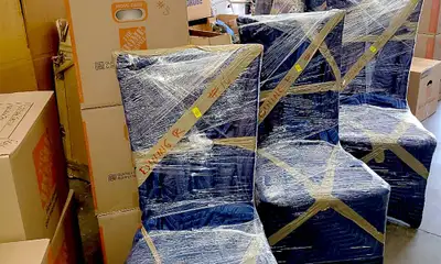 ⭐⭐⭐⭐⭐ ☎️ CALL/TXT 613-317-4820 We are Providing Quality Moving and Junk Removal Services with over 8...
