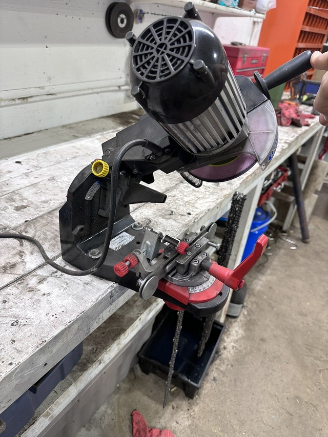Oregon 511AX Power Tools Red Deer Kijiji
