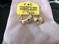 Earrings: Made in France, 18 Carats (Pickup in Centrepointe)