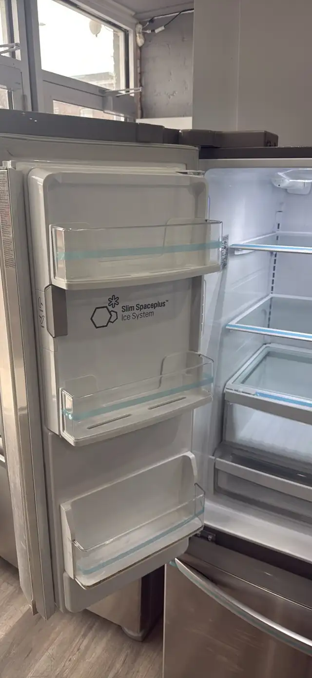 36 inch LG French door stainless steel fridge  in Refrigerators in Hamilton - Image 4