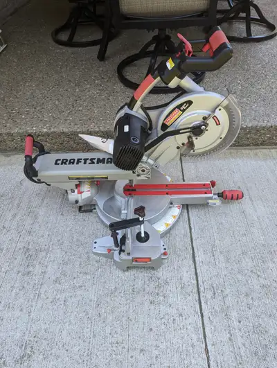 10 in. CRAFTSMAN SLIDING MITRE SAW with NEW STAND, View more