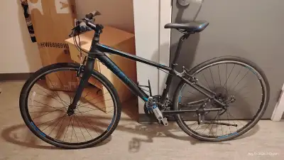 Trek FX 7.4 carbon fibre 15 inch hybrid bike 4 sale, View more