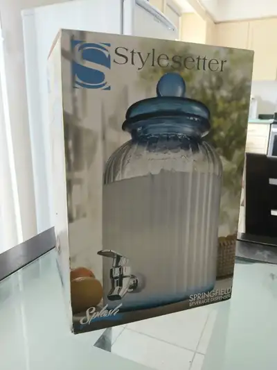 Brand new StyleSetter Beverage Glass Dispenser w/ Spigot, 5.22 L, View more