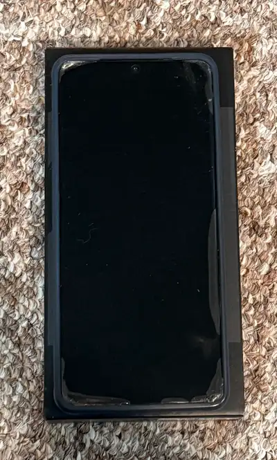 Samsung S21 Ultra with accessories , View more