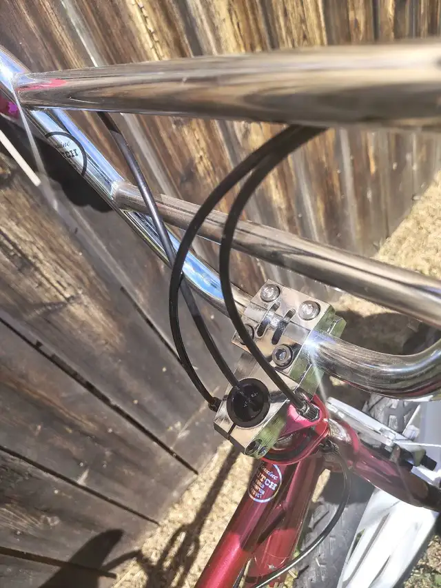 Hutch Trickstar 24 - 1 of 50 made in BMX in Strathcona County - Image 3