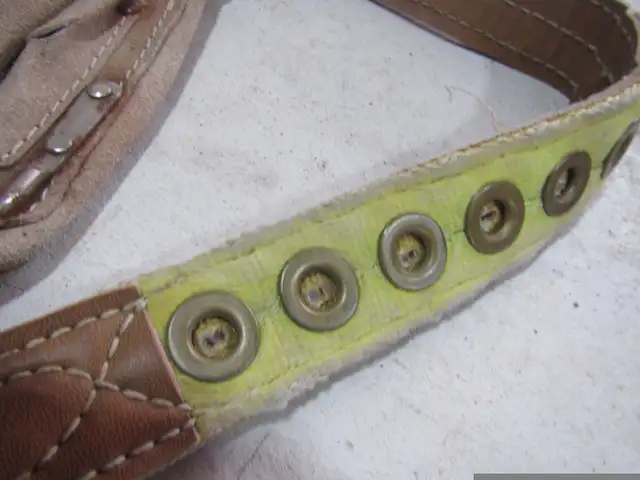 Carpenters Pouch and Restraining Belt64589976233602123