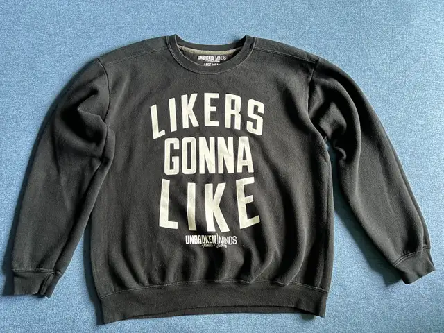 Heavy Graphic Sweatshirt