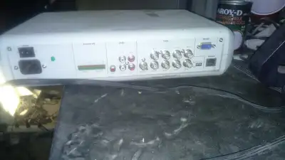 BOSCH Digital Video Recorder DVR4C1161 4 camera dvr 514-815-3616 PC: basic core 2 duo machine small...