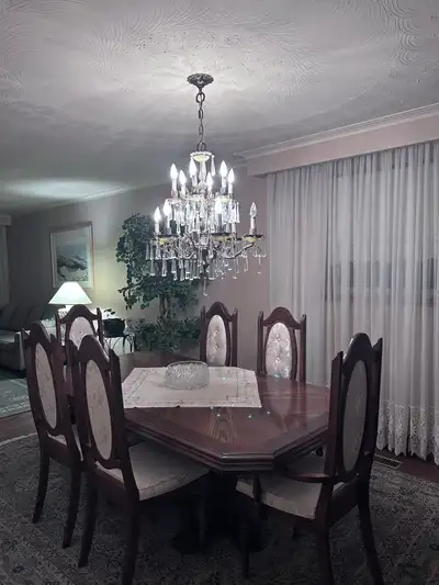 Oak Dinning Table/Hutch/6 chairs, View more