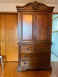 Antique Bedroom Furniture Set