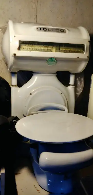 Balance antique Toledo à Prix réduit, View more