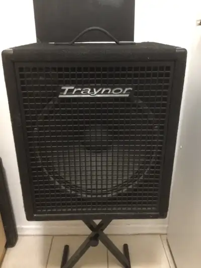 Traynor SB 115 Bass Amp