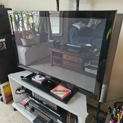 42" Samsung Plasma TV, Perfect Condition, View more