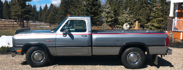 First Gen Dodge d250 Diesel $43,000 in Cars & Trucks in Red Deer - Image 2