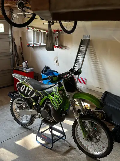 2001 Kx250 2 stroke Decent condition New shock and forks last season, hasn’t been ridden since then...