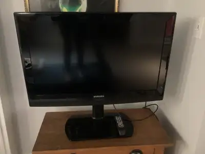 Samsung 32” 1080P LCD TV. Model # LN32B350F1D Excellent condition. Will demo