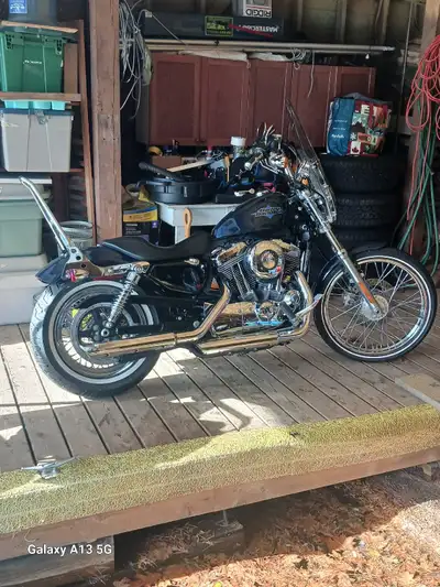 2012 Sporster V72 1200 new whitewalls, battery, fresh fluids, full detachable shield, sissy bar, cus...