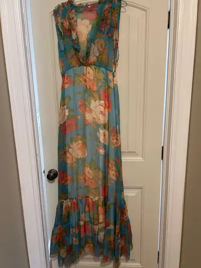  Long blue dress, View more