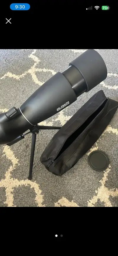 Capture crystal clear views with this pre-loved 25-75x70 spotting scope, designed for precision obse...