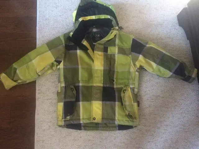 Ripzone boys youth snowboard ski jacket  size (8-10)-$40 in Kids & Youth in Markham / York Region - Image 3