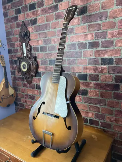 Silvertone 1950’s Harmony h6887 guitar, View more