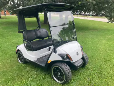 2026 YAMAHA PEARL METALLIC GOLF CAR, View more
