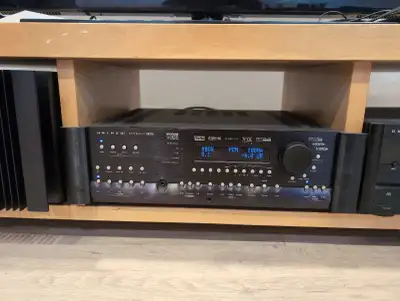 Anthem D2 Pre-Amp, View more