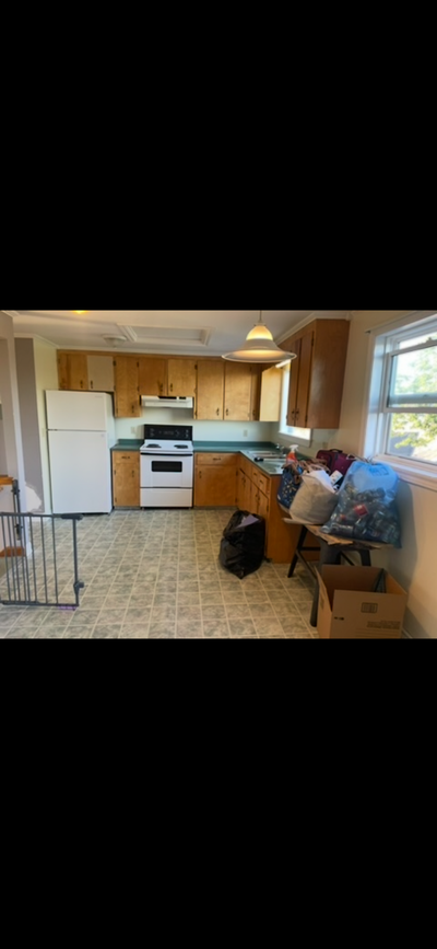 Upper level 2 bedroom apartment available March 7th. The unit has a large open concept living space...