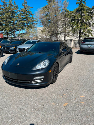 2011 Porsche Panamera