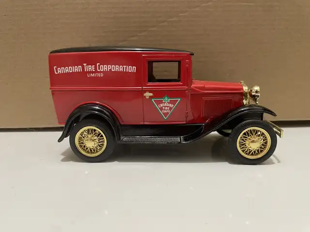 Liberty Classics Ford Model A 70th Anniversary Canadian Tire in Arts & Collectibles in Winnipeg - Image 7