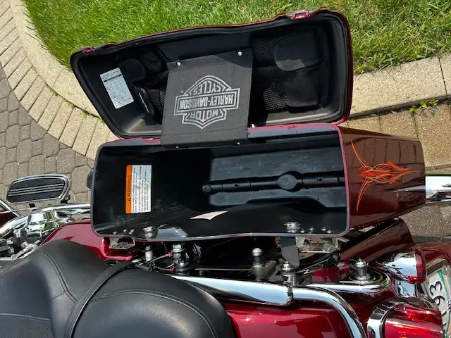 2008 Harley Davidson FLHX Street Glide in Touring in Winnipeg - Image 7