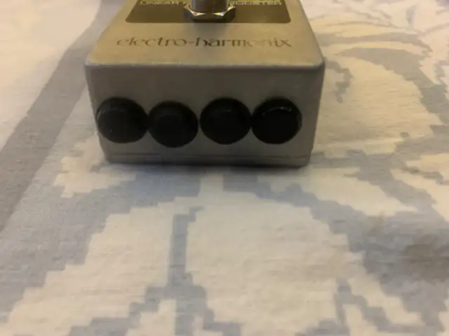 EHX Electro-Harmonix LPB-1 Linear Power Boost Gain Effects Pedal in Amps & Pedals in Mississauga / Peel Region - Image 5