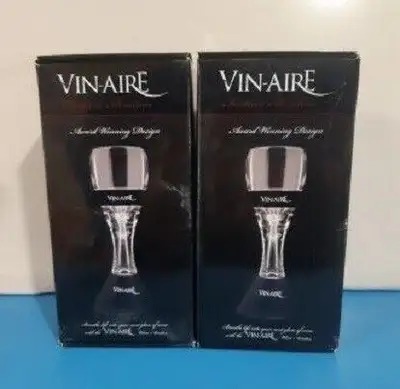 Vin-Aire Wine Aerator Decanters New in box never used Vin-Aire Aerator Decanter $10 (One sold)
