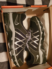 Nike air Trail Ridge 2 running shoes. Pointure 12.