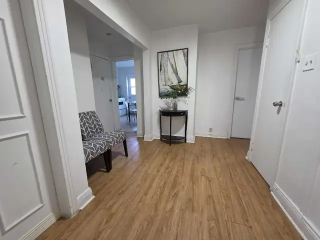 ROOM RENTALS/FURNISHED BEDROOMS FOR RENT/CHAMBRE MEUBLÉE A LOUER