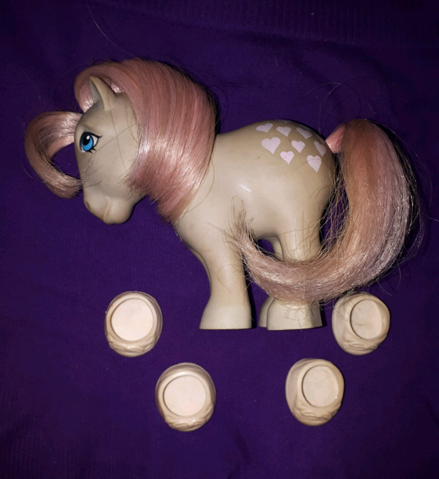 1982 My Little Pony Snuzzle with white boots. Hong Kong in Toys & Games in Mississauga / Peel Region - Image 5