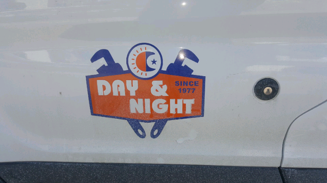 Day & Night Electic Eel & Plumbing 63235361359105121