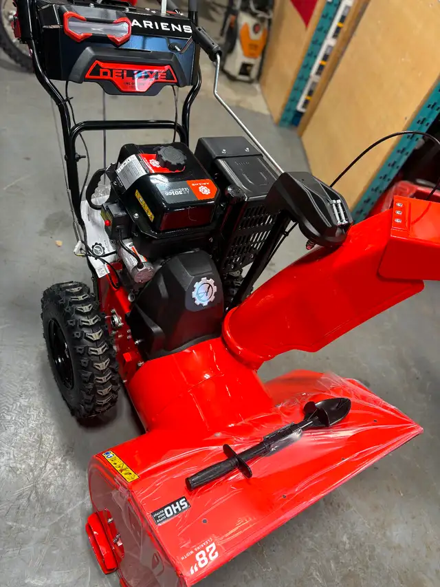 MEILLEUR PRIX GARANTI / SOUFFLEUSE À NEIGE ARIENS NEUVES in Snowblowers in Laurentides - Image 4