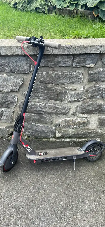 Gyrocopters Flash 3.0 electric scooter for sale as-is. Currently not working; the problem may be rel...