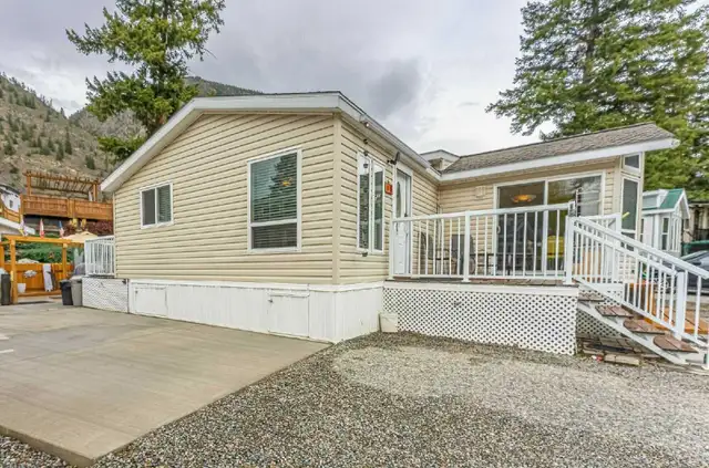 Riverside RV Resort. Keremeos