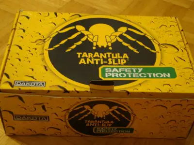 Selling a brand new pair of Men's Dakota Tarantula Anti-Slip Athletic Safety Shoes, size 7.5. They a...