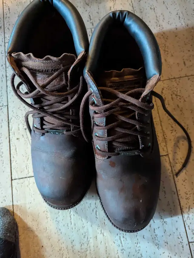 size 11 waterproof Skechers628632606862101215