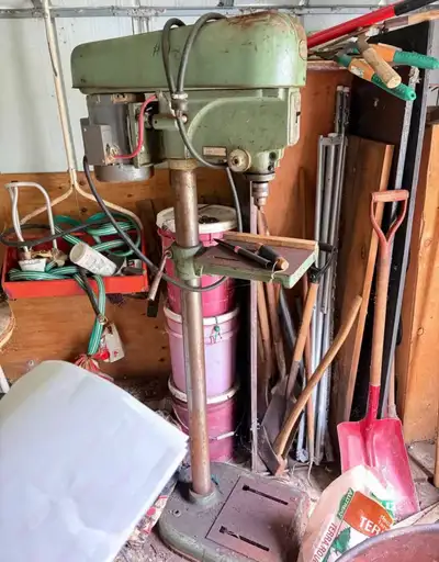 Vintage General Manufacturing Co. Ltd. floor drill press, View more